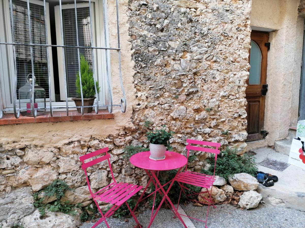 Soriers Appartement Aspremont  Buitenkant foto